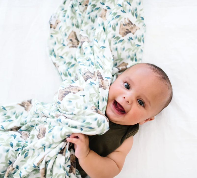 SWADDLE BLANKET