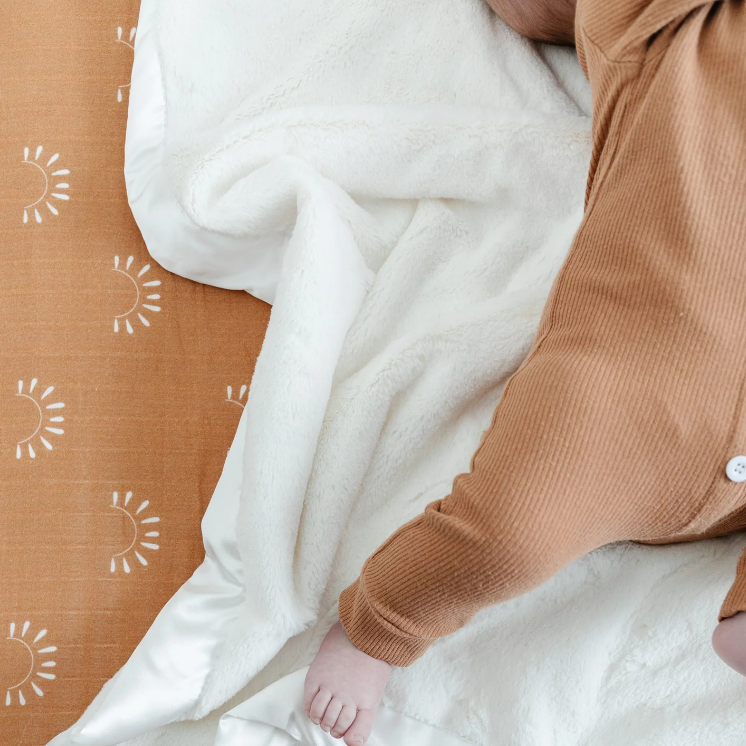 BLANKIE SATIN TRIM IVORY