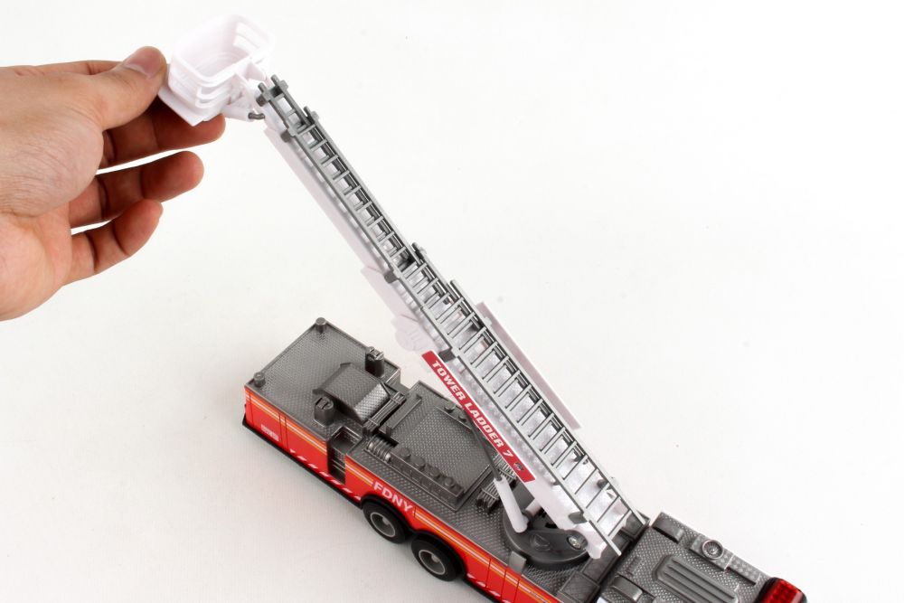 FIRE TRUCK W/ LADDER RC LIGHTS & SOUND