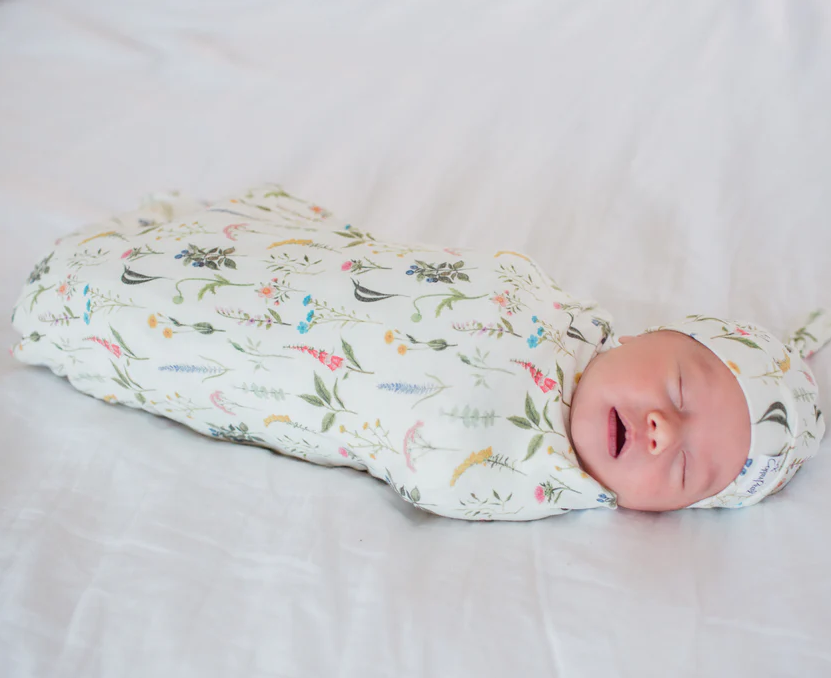 SWADDLE BLANKET