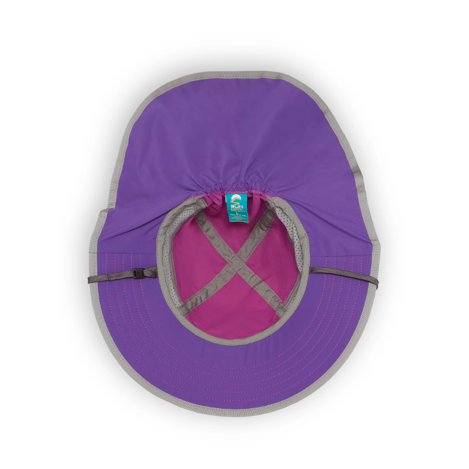 HAT PLAY 6-24 M