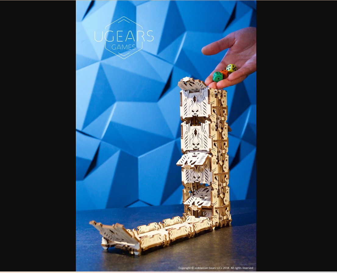 UGEARS MODULAR DICE TOWER