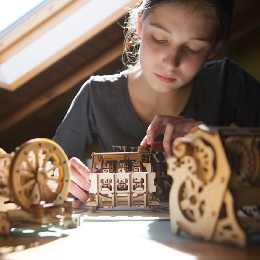 UGEARS COUNTER STEM
