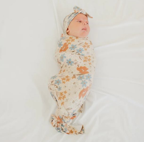 SWADDLE BLANKET