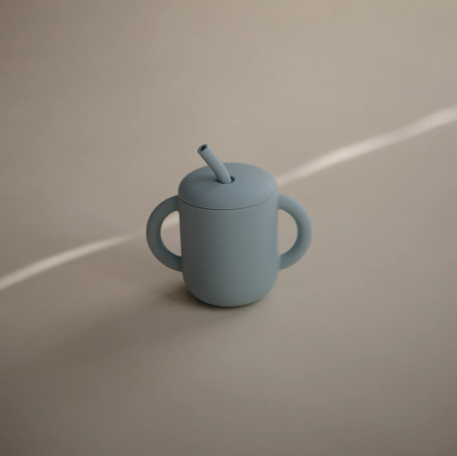 TRAINING CUP W STRAW
