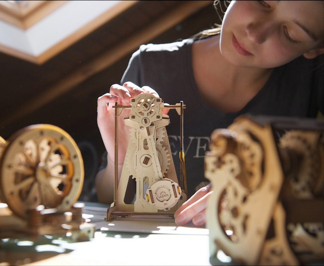 UGEARS PENDULUM STEM