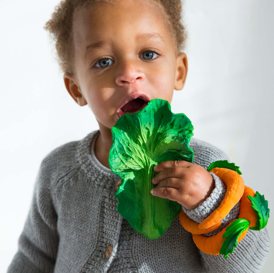 TEETHER KALE OLI & CAROL