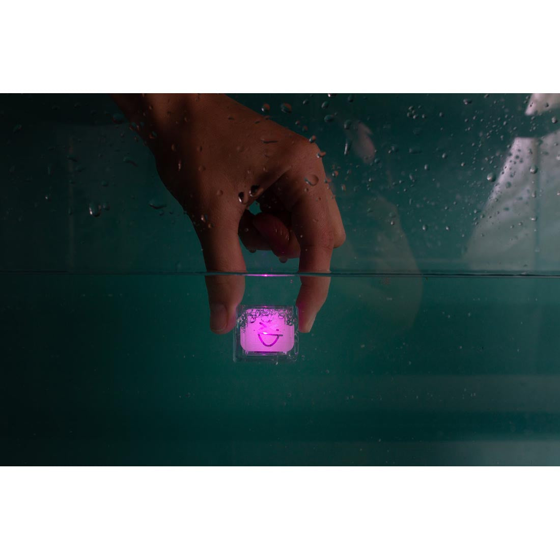 GLO PALS BATH LIGHTS