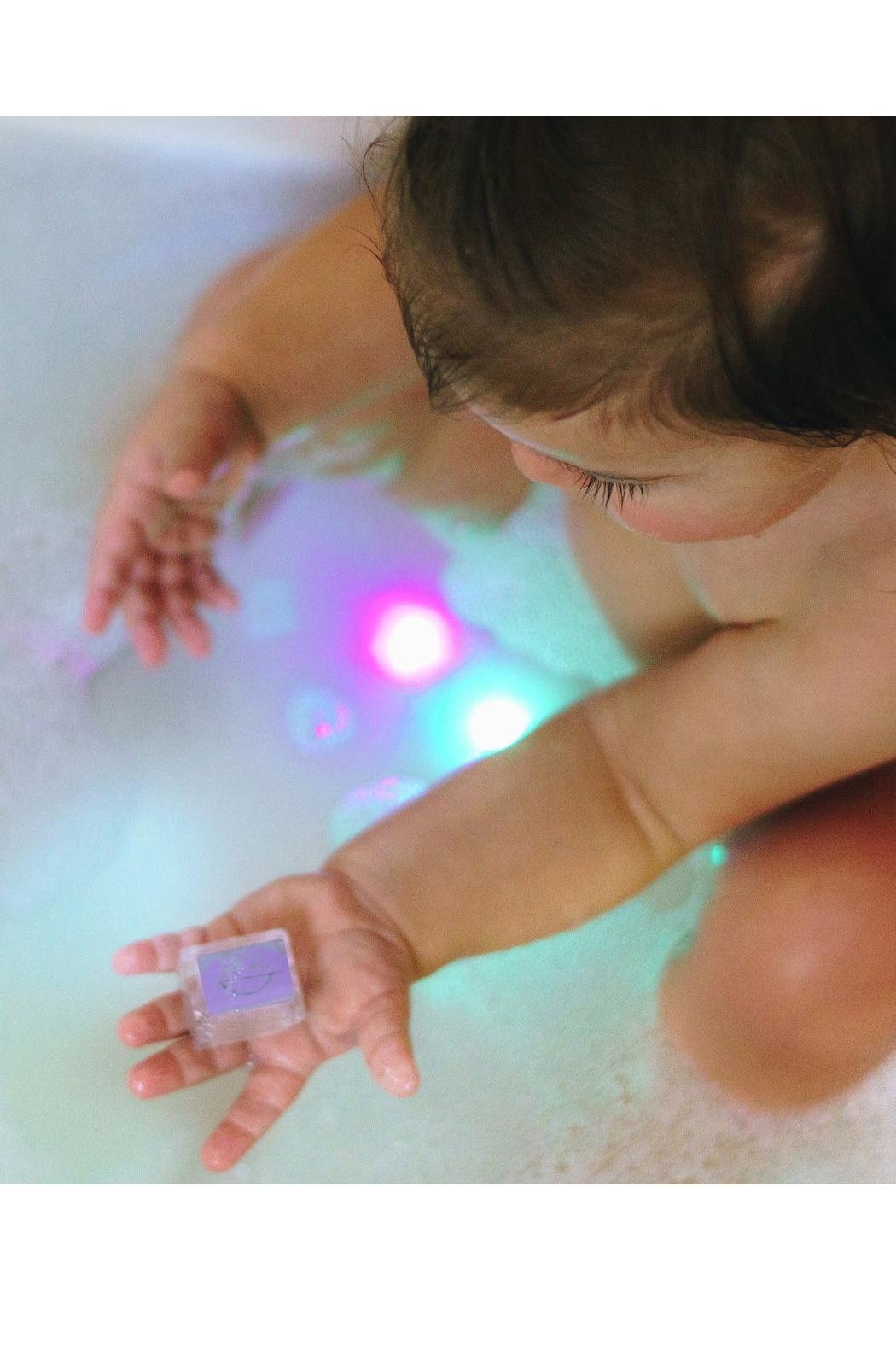 GLO PALS BATH LIGHTS