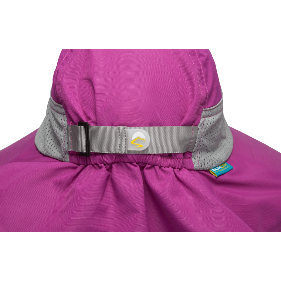 HAT PLAY 6-24 M