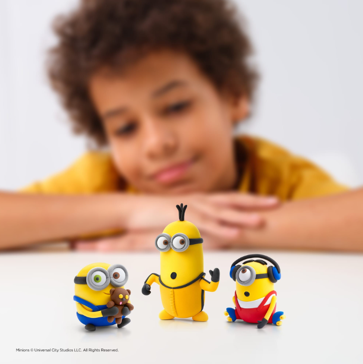 HEY CLAY SCULPT WITH APP MINIONS
