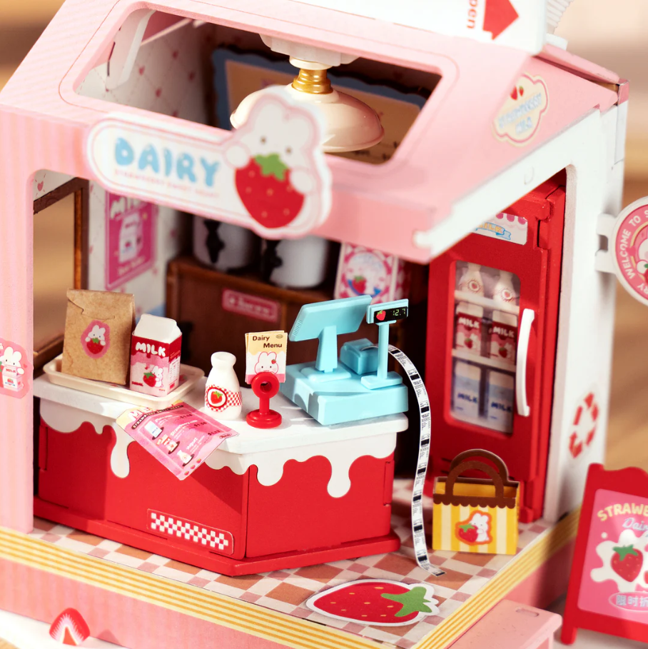 STRAWBERRY MILK BOX DIY BUILD HOUSE KIT ROLIFE