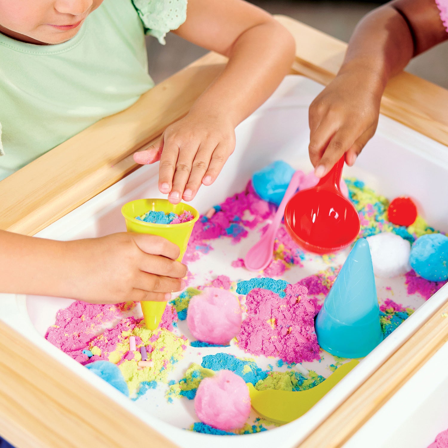 SENSORY TABLE ICE CREAM SHOP DELUXE