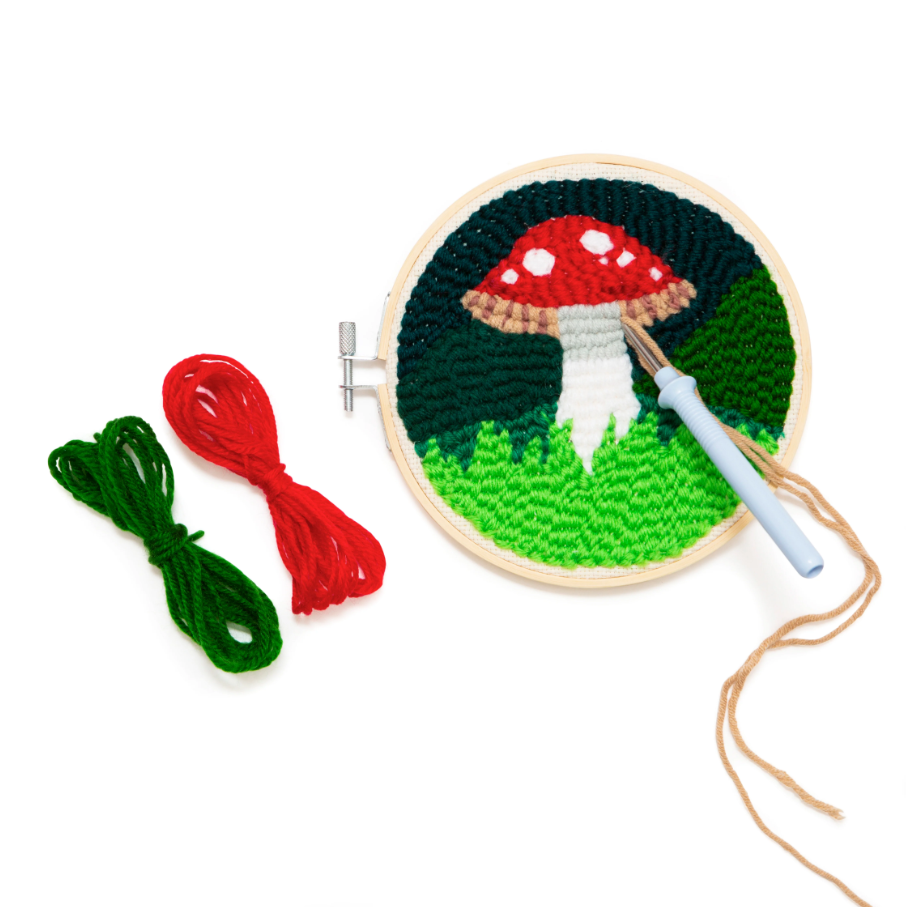 PUNCH NEEDLE MUSHROOM KIT