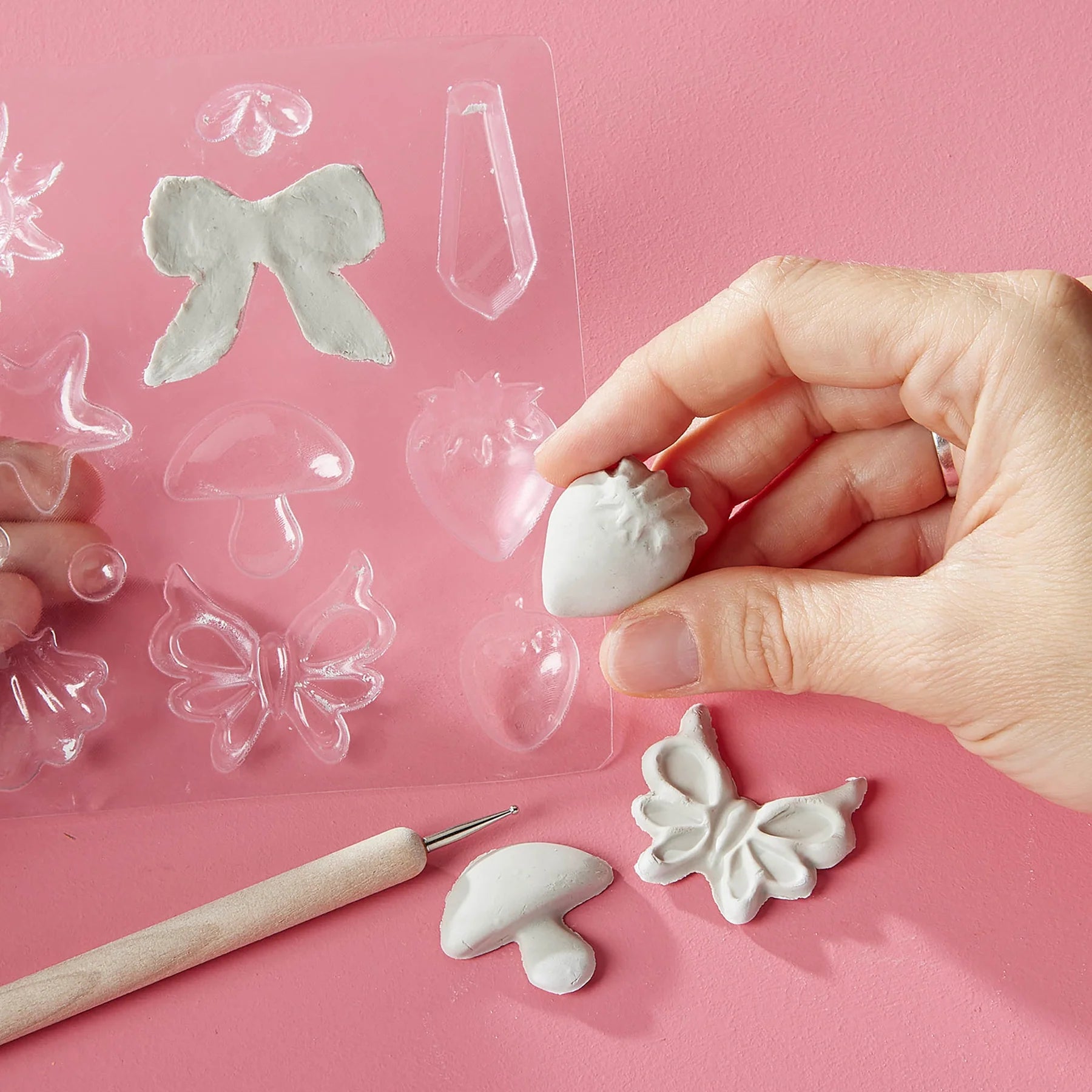 SCULPT CLAY CHARM JEWELRY DIY KIT
