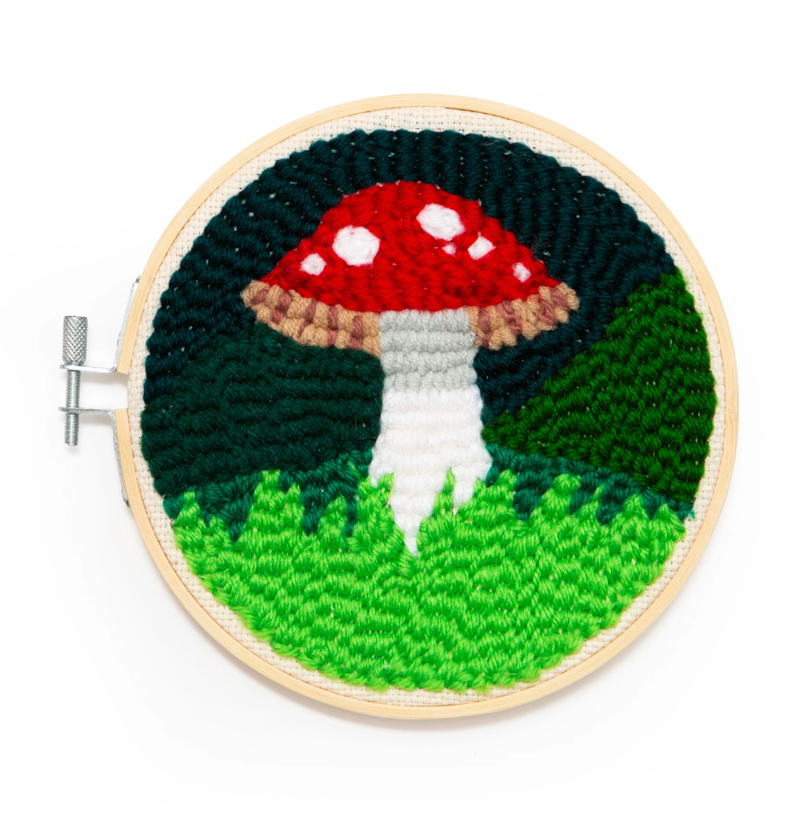 PUNCH NEEDLE MUSHROOM KIT