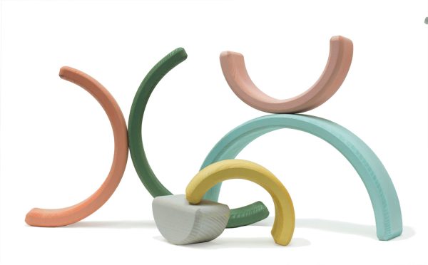 RAINBOW NESTING BLOCKS WOOD & STAIN