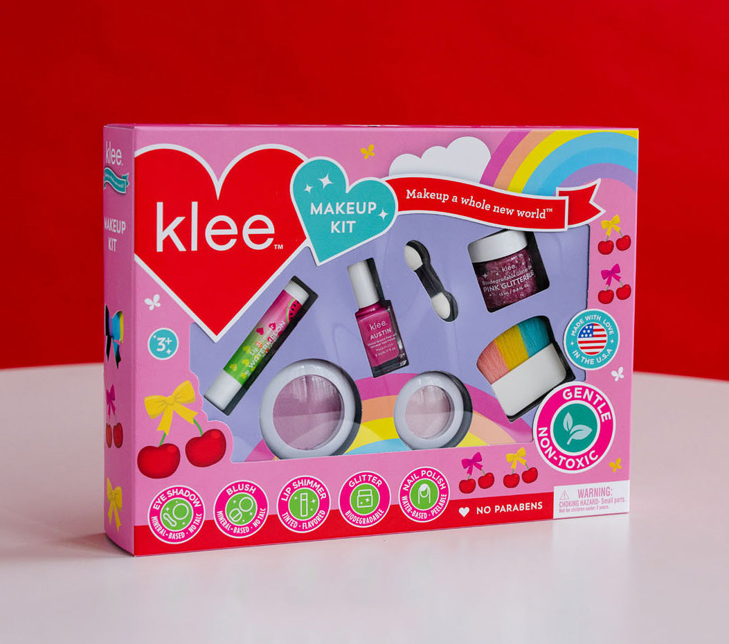 MAKEUP KIT CHERRY ME AWAY 5 PC