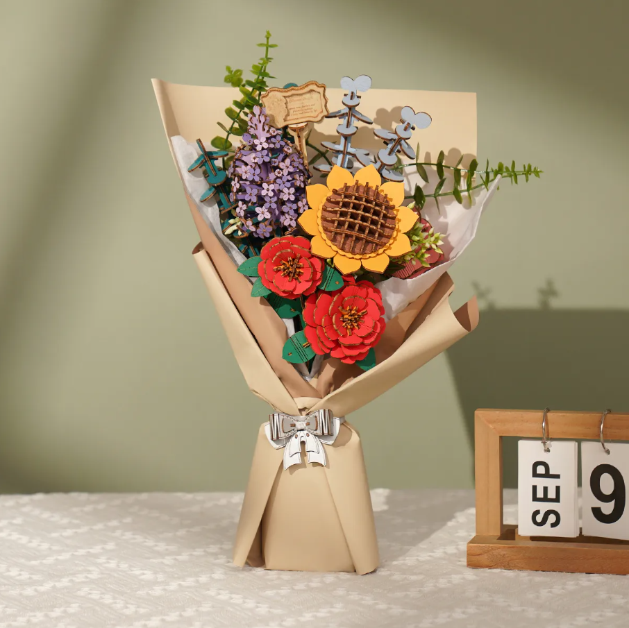 WOODEN FLOWER BOUQUET ROLIFE