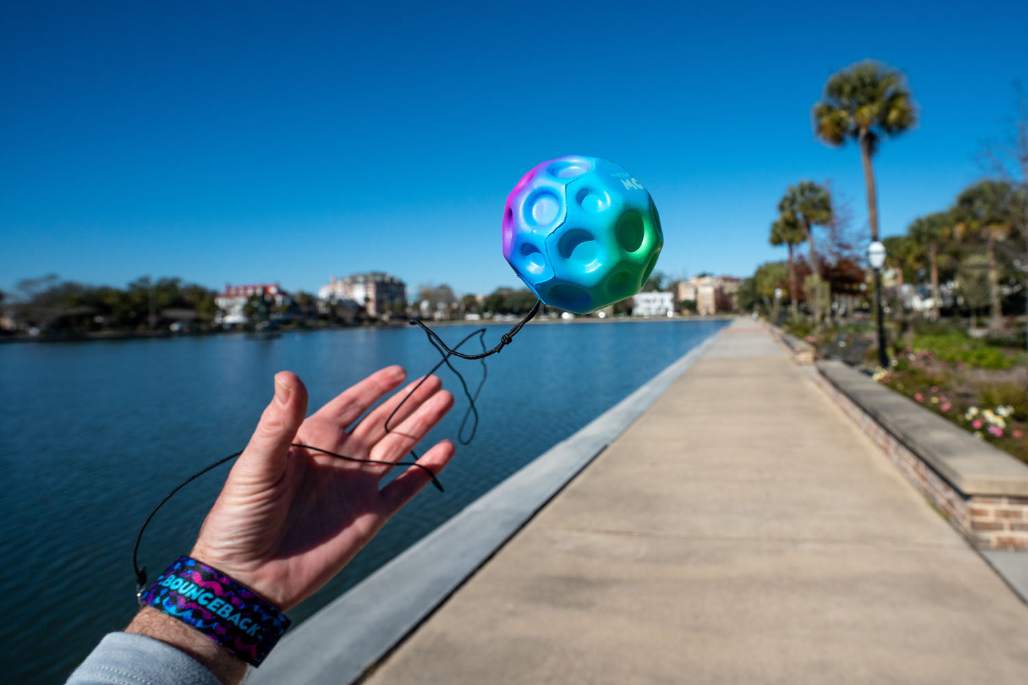 BOUNCEBACK GRADIENT MOON BALL
