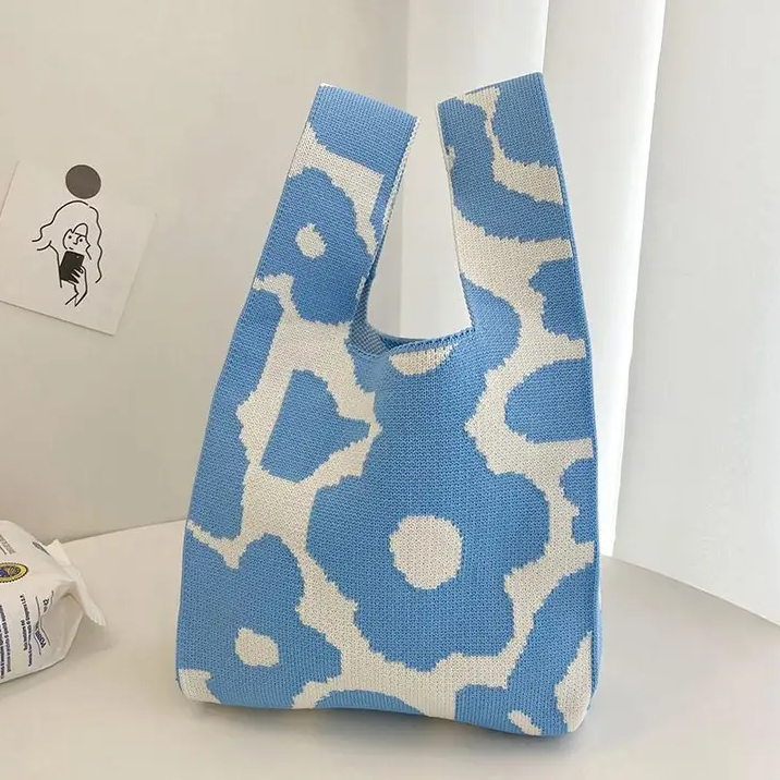 PURSE DAINTY TOTE