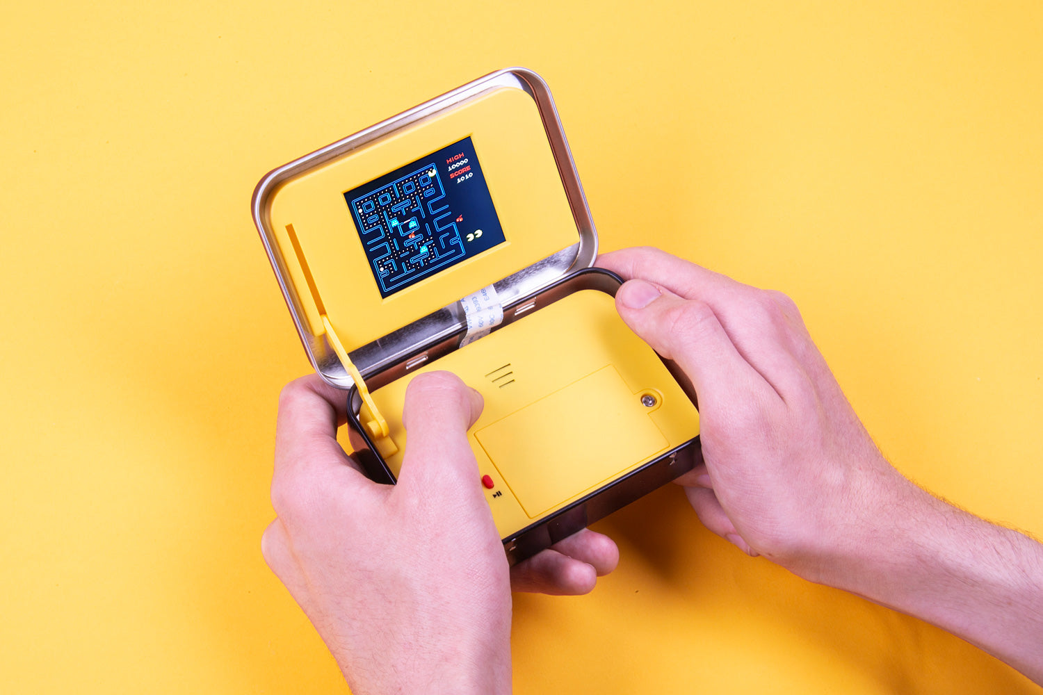 PAC MAN ARCADE IN A TIN